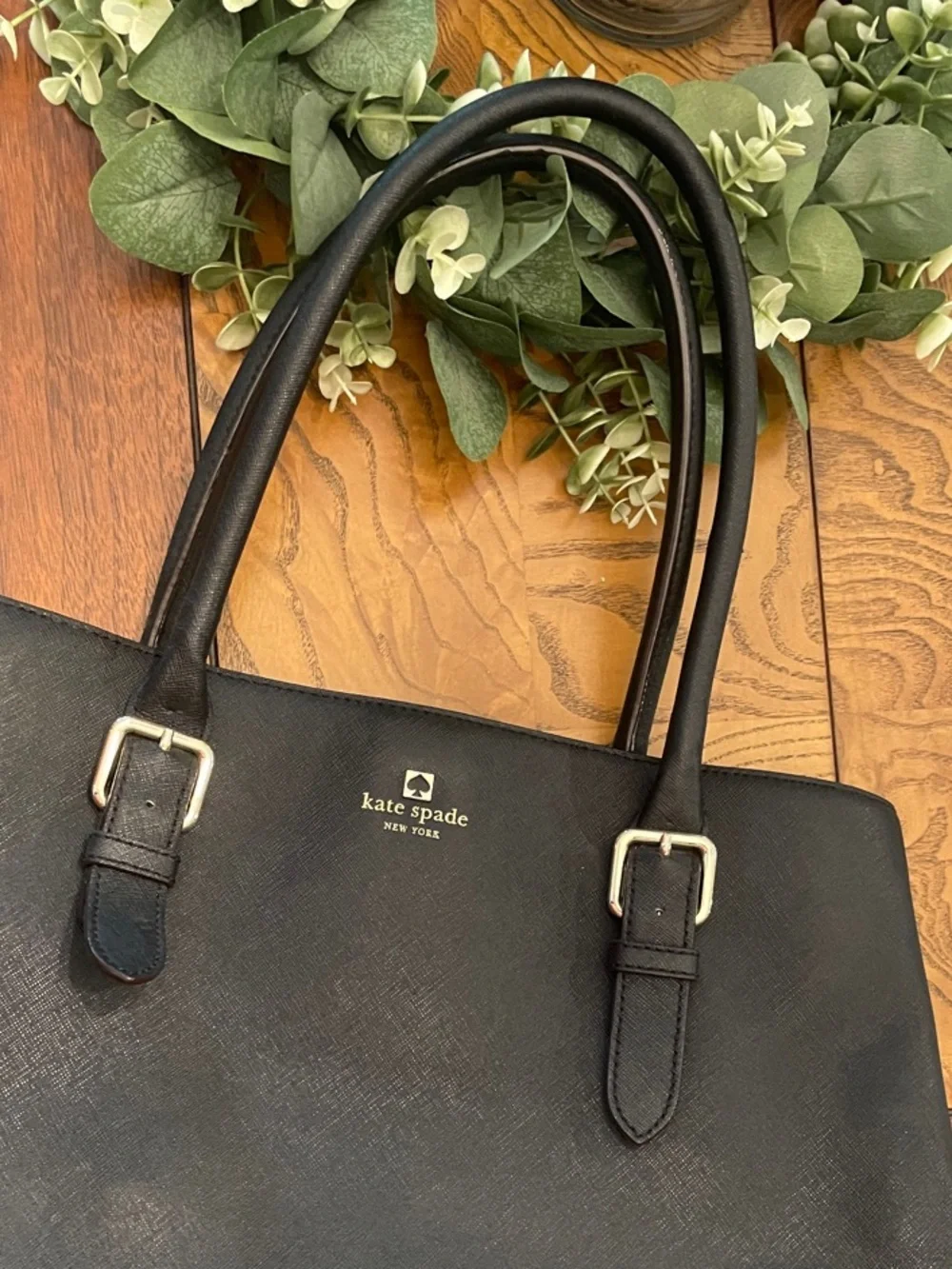 kate spade Black Saffiano Leather Tote with Gold Logo C66